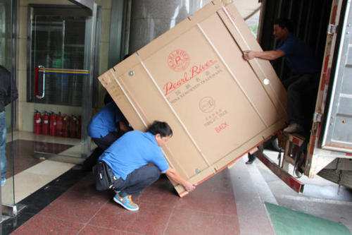 洪泽钢琴贵重工艺品无忧运